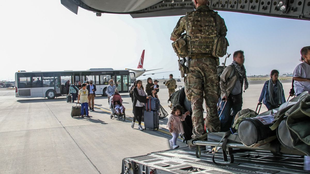 Britská armáda ukončí evakuaci civilistů z Afghánistánu